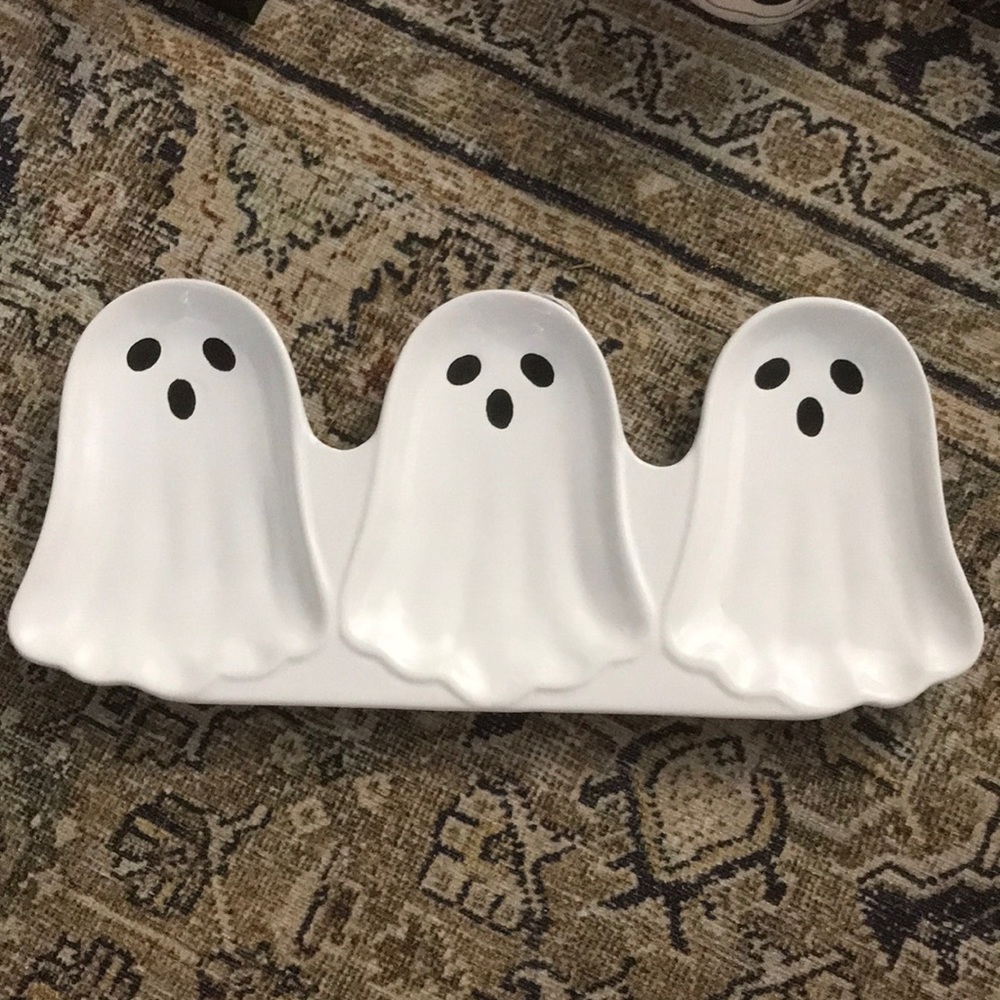 Ghost platter